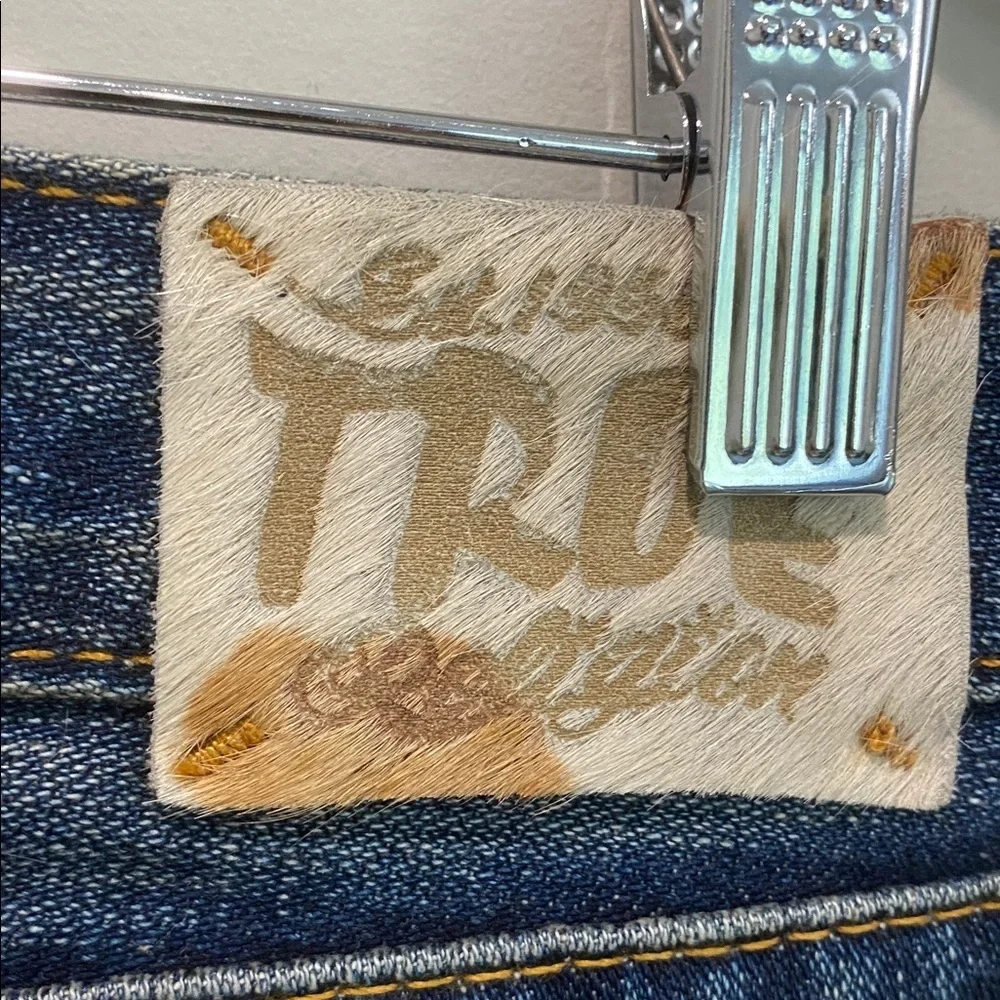 True Religion Women's Johnny Blue Low Rise Straight Leg Jeans NWT Size 28 - Picture 6 of 15